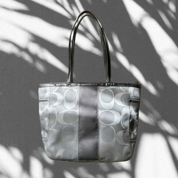Coach Signature Stripe Tote Risotto Gray Jacquard Fabric & Silver Patent - Picture 9 of 10